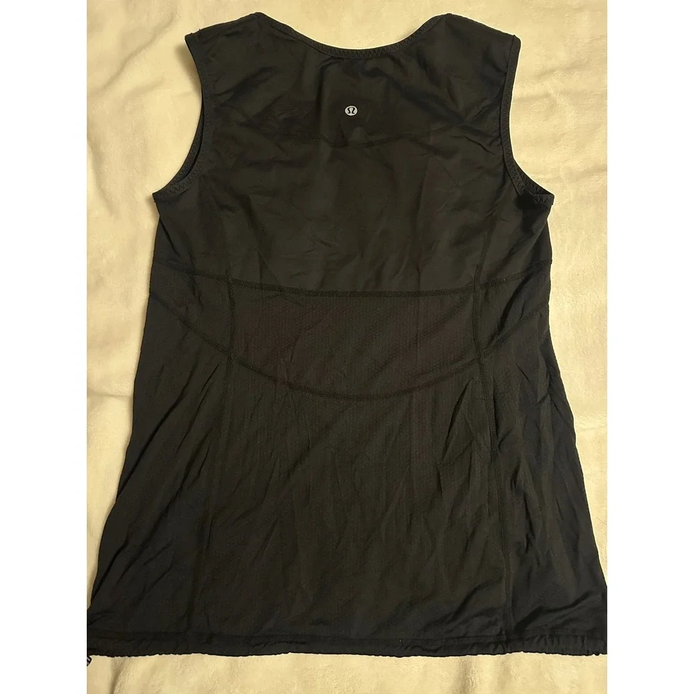 Lululemon Athletica Black Sleeveless Tank Top Cinched Hem Athletic Shirt 8 Mesh